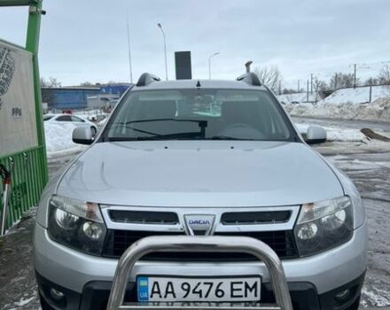 Серый Дачия Duster, объемом двигателя 1.6 л и пробегом 290 тыс. км за 5200 $, фото 1 на Automoto.ua