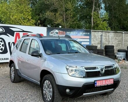 Серый Дачия Duster, объемом двигателя 1.5 л и пробегом 150 тыс. км за 12300 $, фото 1 на Automoto.ua