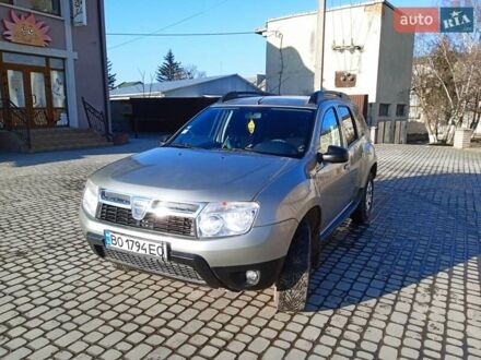Дачія Duster 2012 у Гусятине на Automoto.ua Сірий Дачія Duster, об'ємом двигуна 1.46 л та пробігом 256 тис. км за 7550 $, фото 1 на Automoto.ua