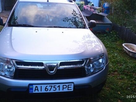 Сірий Дачія Duster, об'ємом двигуна 1.5 л та пробігом 170 тис. км за 9000 $, фото 1 на Automoto.ua