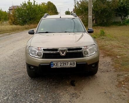 Серый Дачия Duster, объемом двигателя 1.6 л и пробегом 13500 тыс. км за 7800 $, фото 1 на Automoto.ua