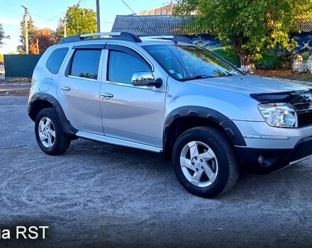Серый Дачия Duster, объемом двигателя 1.5 л и пробегом 180 тыс. км за 9900 $, фото 1 на Automoto.ua