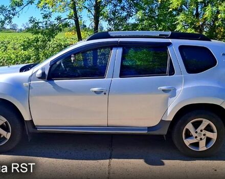 Серый Дачия Duster, объемом двигателя 1.6 л и пробегом 209 тыс. км за 9900 $, фото 1 на Automoto.ua