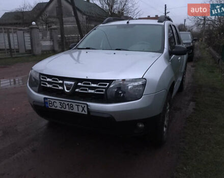 Серый Дачия Duster, объемом двигателя 1.5 л и пробегом 260 тыс. км за 8500 $, фото 1 на Automoto.ua