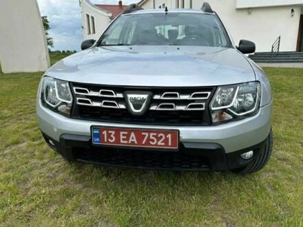 Серый Дачия Duster, объемом двигателя 1.5 л и пробегом 180 тыс. км за 8000 $, фото 1 на Automoto.ua