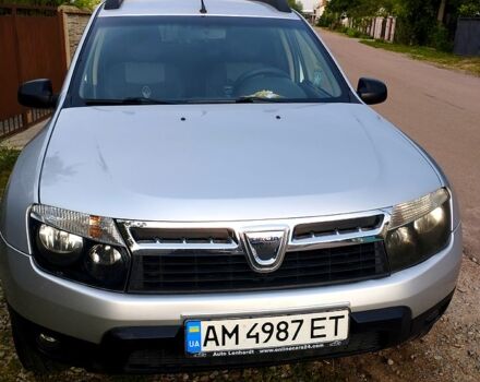 Серый Дачия Duster, объемом двигателя 1.5 л и пробегом 188 тыс. км за 8200 $, фото 1 на Automoto.ua