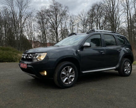 Серый Дачия Duster, объемом двигателя 1.5 л и пробегом 216 тыс. км за 10499 $, фото 1 на Automoto.ua