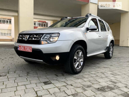 Сірий Дачія Duster, об'ємом двигуна 1.5 л та пробігом 180 тис. км за 11800 $, фото 1 на Automoto.ua