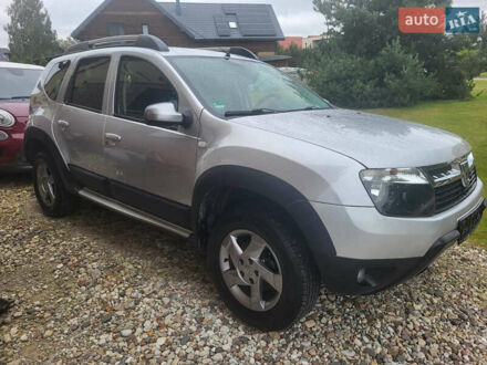 Дачия Duster 2014 в Харькове на Automoto.ua Серый Дачия Duster, объемом двигателя 1.6 л и пробегом 219 тыс. км за 11499 $, фото 1 на Automoto.ua