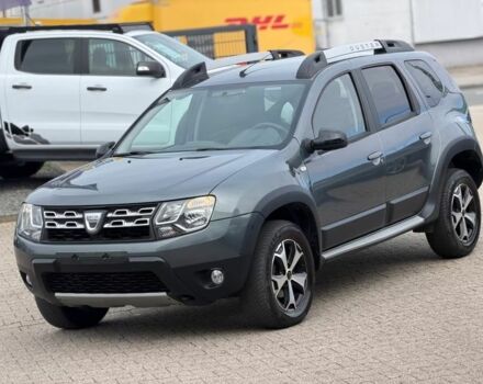 Серый Дачия Duster, объемом двигателя 1.2 л и пробегом 153 тыс. км за 7800 $, фото 1 на Automoto.ua