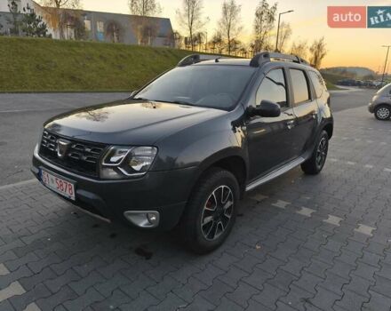 Серый Дачия Duster, объемом двигателя 1.6 л и пробегом 161 тыс. км за 11000 $, фото 1 на Automoto.ua