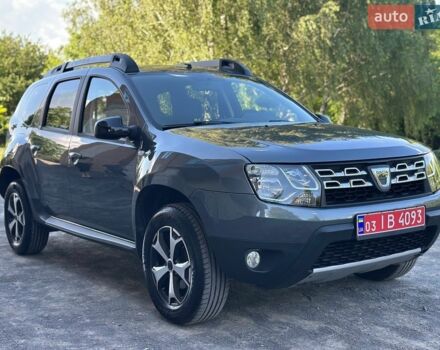 Серый Дачия Duster, объемом двигателя 1.5 л и пробегом 152 тыс. км за 13999 $, фото 1 на Automoto.ua