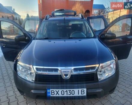 Синий Дачия Duster, объемом двигателя 1.6 л и пробегом 95 тыс. км за 8400 $, фото 2 на Automoto.ua