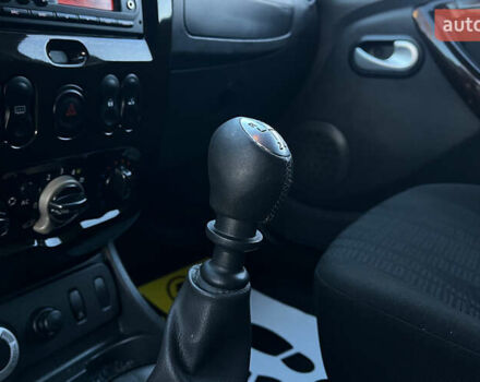 Синій Дачія Duster, об'ємом двигуна 1.5 л та пробігом 256 тис. км за 9500 $, фото 13 на Automoto.ua