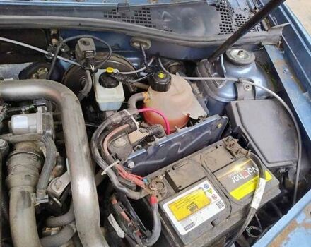 Синий Дачия Duster, объемом двигателя 1.5 л и пробегом 347 тыс. км за 3300 $, фото 8 на Automoto.ua