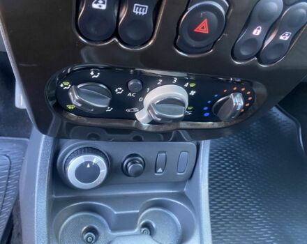 Синий Дачия Duster, объемом двигателя 1.5 л и пробегом 265 тыс. км за 9100 $, фото 16 на Automoto.ua