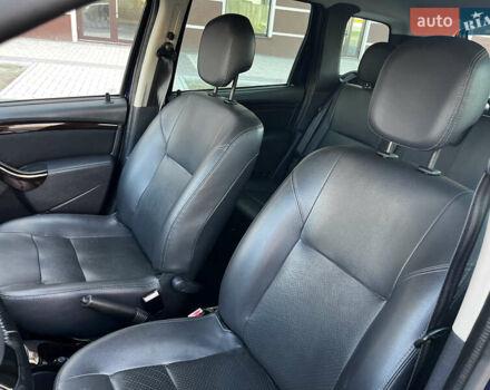 Синій Дачія Duster, об'ємом двигуна 1.6 л та пробігом 190 тис. км за 9350 $, фото 43 на Automoto.ua
