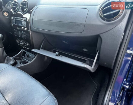 Синій Дачія Duster, об'ємом двигуна 1.6 л та пробігом 190 тис. км за 9350 $, фото 76 на Automoto.ua