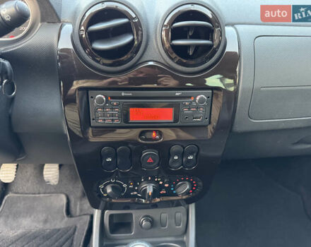 Синий Дачия Duster, объемом двигателя 1.6 л и пробегом 190 тыс. км за 9500 $, фото 38 на Automoto.ua