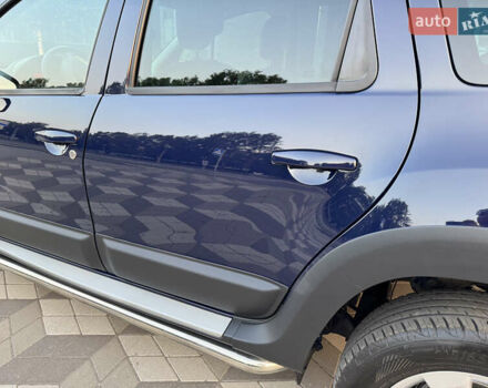 Синий Дачия Duster, объемом двигателя 1.6 л и пробегом 190 тыс. км за 9500 $, фото 5 на Automoto.ua