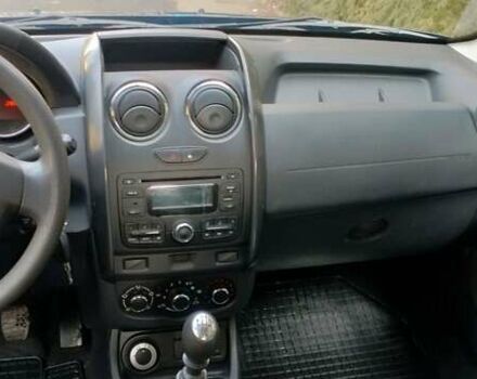 Синий Дачия Duster, объемом двигателя 1.5 л и пробегом 260 тыс. км за 11200 $, фото 5 на Automoto.ua