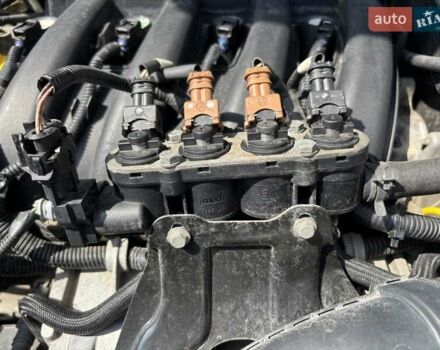 Синий Дачия Duster, объемом двигателя 1.6 л и пробегом 237 тыс. км за 9500 $, фото 16 на Automoto.ua