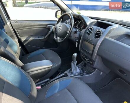 Синий Дачия Duster, объемом двигателя 1.6 л и пробегом 148 тыс. км за 12400 $, фото 26 на Automoto.ua