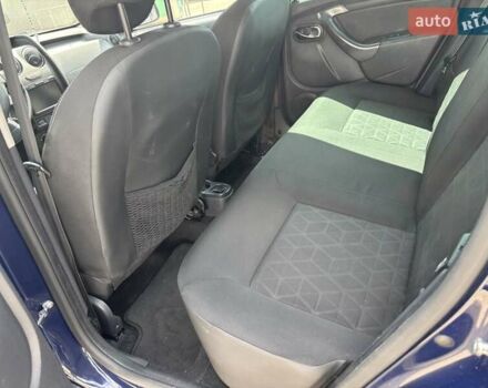 Синий Дачия Duster, объемом двигателя 1.6 л и пробегом 237 тыс. км за 9500 $, фото 6 на Automoto.ua
