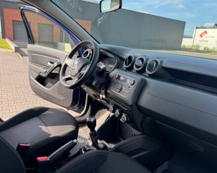 Синий Дачия Duster, объемом двигателя 1.6 л и пробегом 160 тыс. км за 9500 $, фото 4 на Automoto.ua