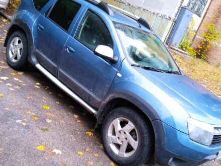 Синий Дачия Duster, объемом двигателя 1.5 л и пробегом 250 тыс. км за 8800 $, фото 1 на Automoto.ua