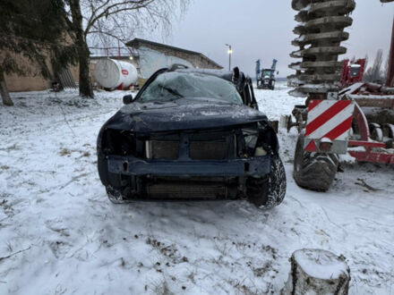 Синий Дачия Duster, объемом двигателя 1.46 л и пробегом 240 тыс. км за 3000 $, фото 1 на Automoto.ua