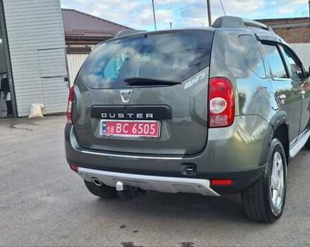 Дачия Duster 2013 в Новоархангельске на Automoto.ua Зеленый Дачия Duster, объемом двигателя 1.5 л и пробегом 198 тыс. км за 10500 $, фото 36 на Automoto.ua