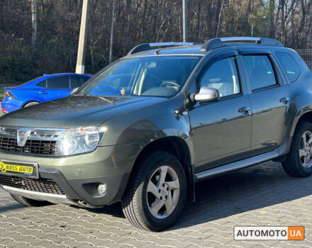 Зеленый Дачия Duster, объемом двигателя 1.6 л и пробегом 170 тыс. км за 10300 $, фото 2 на Automoto.ua