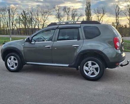 Дачия Duster 2013 в Новоархангельске на Automoto.ua Зеленый Дачия Duster, объемом двигателя 1.5 л и пробегом 198 тыс. км за 10500 $, фото 117 на Automoto.ua