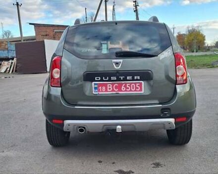Дачия Duster 2013 в Новоархангельске на Automoto.ua Зеленый Дачия Duster, объемом двигателя 1.5 л и пробегом 198 тыс. км за 10500 $, фото 38 на Automoto.ua