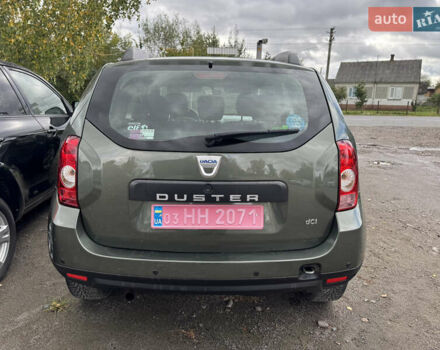 Зелений Дачія Duster, об'ємом двигуна 1.5 л та пробігом 195 тис. км за 10300 $, фото 2 на Automoto.ua