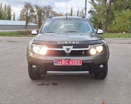 Дачия Duster 2013 в Новоархангельске на Automoto.ua Зеленый Дачия Duster, объемом двигателя 1.5 л и пробегом 198 тыс. км за 10500 $, фото 112 на Automoto.ua