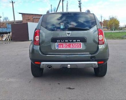 Дачия Duster 2013 в Новоархангельске на Automoto.ua Зеленый Дачия Duster, объемом двигателя 1.5 л и пробегом 198 тыс. км за 10500 $, фото 2 на Automoto.ua
