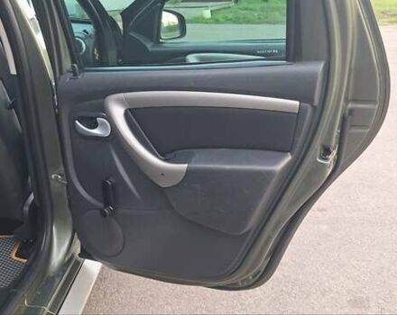 Дачия Duster 2013 в Новоархангельске на Automoto.ua Зеленый Дачия Duster, объемом двигателя 1.5 л и пробегом 198 тыс. км за 10500 $, фото 82 на Automoto.ua