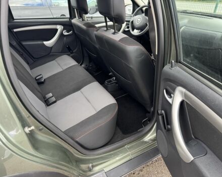 Зеленый Дачия Duster, объемом двигателя 1.5 л и пробегом 195 тыс. км за 10300 $, фото 13 на Automoto.ua