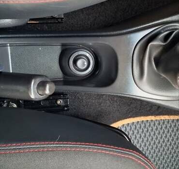 Дачия Duster 2013 в Новоархангельске на Automoto.ua Зеленый Дачия Duster, объемом двигателя 1.5 л и пробегом 198 тыс. км за 10500 $, фото 135 на Automoto.ua