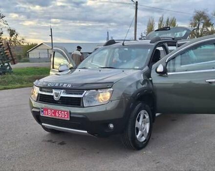 Дачия Duster 2013 в Новоархангельске на Automoto.ua Зеленый Дачия Duster, объемом двигателя 1.5 л и пробегом 198 тыс. км за 10500 $, фото 102 на Automoto.ua