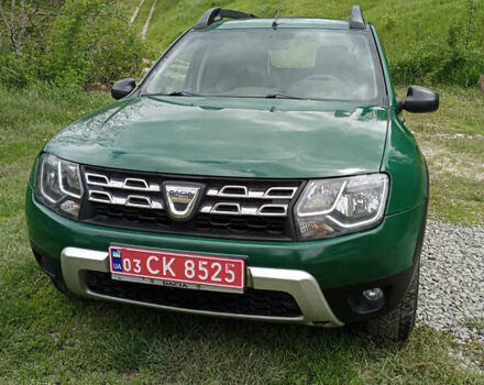 Зеленый Дачия Duster, объемом двигателя 1.5 л и пробегом 194 тыс. км за 8900 $, фото 3 на Automoto.ua
