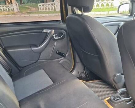 Зеленый Дачия Duster, объемом двигателя 1.5 л и пробегом 161 тыс. км за 12400 $, фото 89 на Automoto.ua