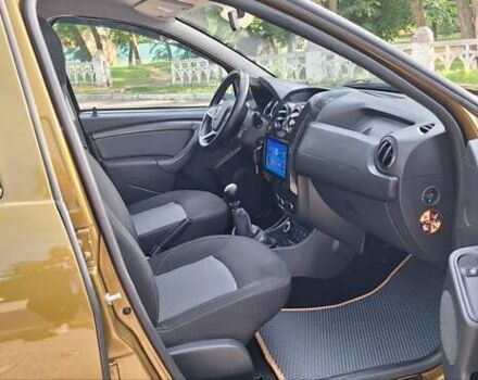 Зеленый Дачия Duster, объемом двигателя 1.5 л и пробегом 161 тыс. км за 12400 $, фото 10 на Automoto.ua