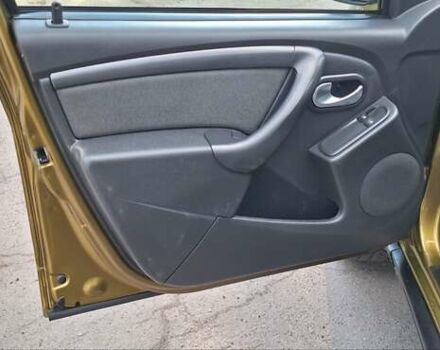 Зеленый Дачия Duster, объемом двигателя 1.5 л и пробегом 161 тыс. км за 12400 $, фото 59 на Automoto.ua