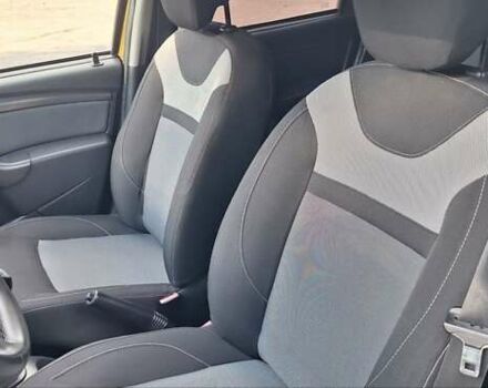 Зеленый Дачия Duster, объемом двигателя 1.5 л и пробегом 161 тыс. км за 12400 $, фото 62 на Automoto.ua