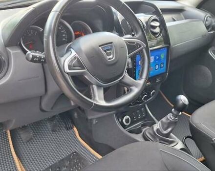 Зеленый Дачия Duster, объемом двигателя 1.5 л и пробегом 161 тыс. км за 12400 $, фото 58 на Automoto.ua