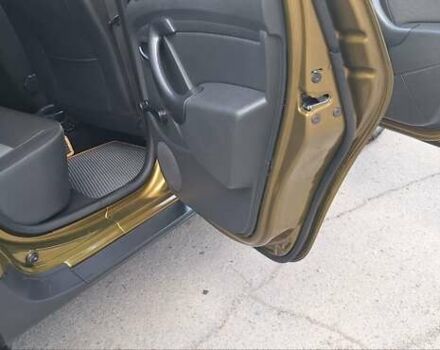 Зеленый Дачия Duster, объемом двигателя 1.5 л и пробегом 161 тыс. км за 12400 $, фото 92 на Automoto.ua