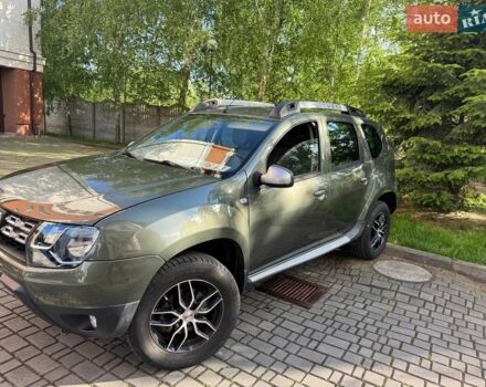 Зеленый Дачия Duster, объемом двигателя 1.2 л и пробегом 106 тыс. км за 9200 $, фото 1 на Automoto.ua